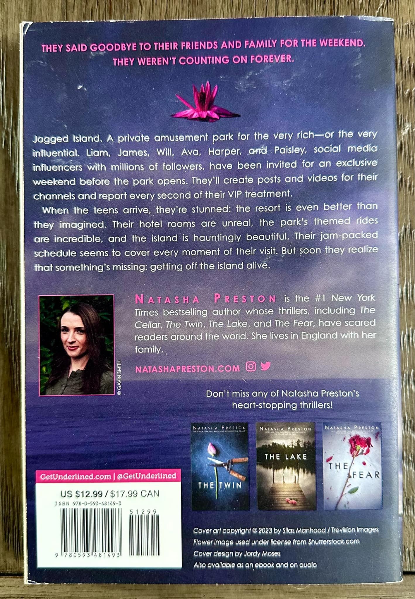 The Island - Natasha Preston