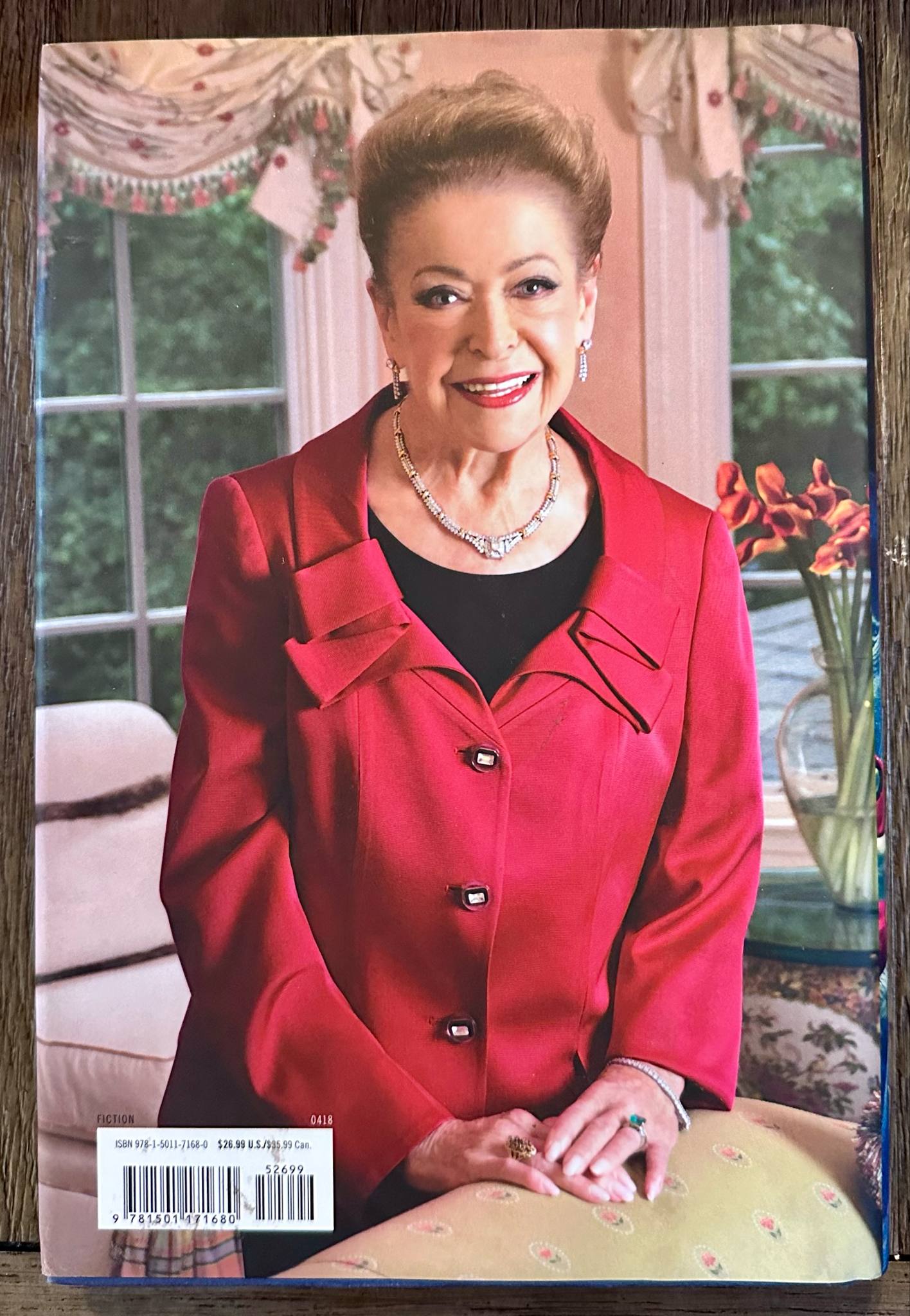 I've Got My Eyes on You - Mary Higgins Clark