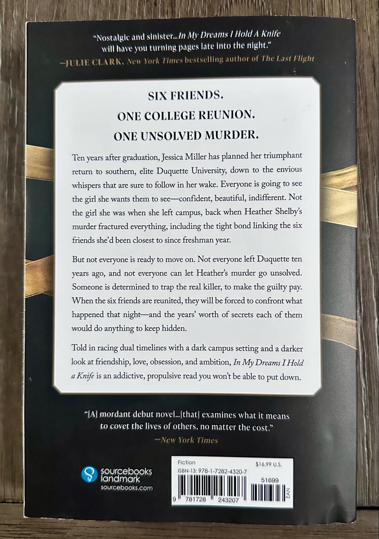 In My Dreams I Hold a Knife - Ashley Winstead