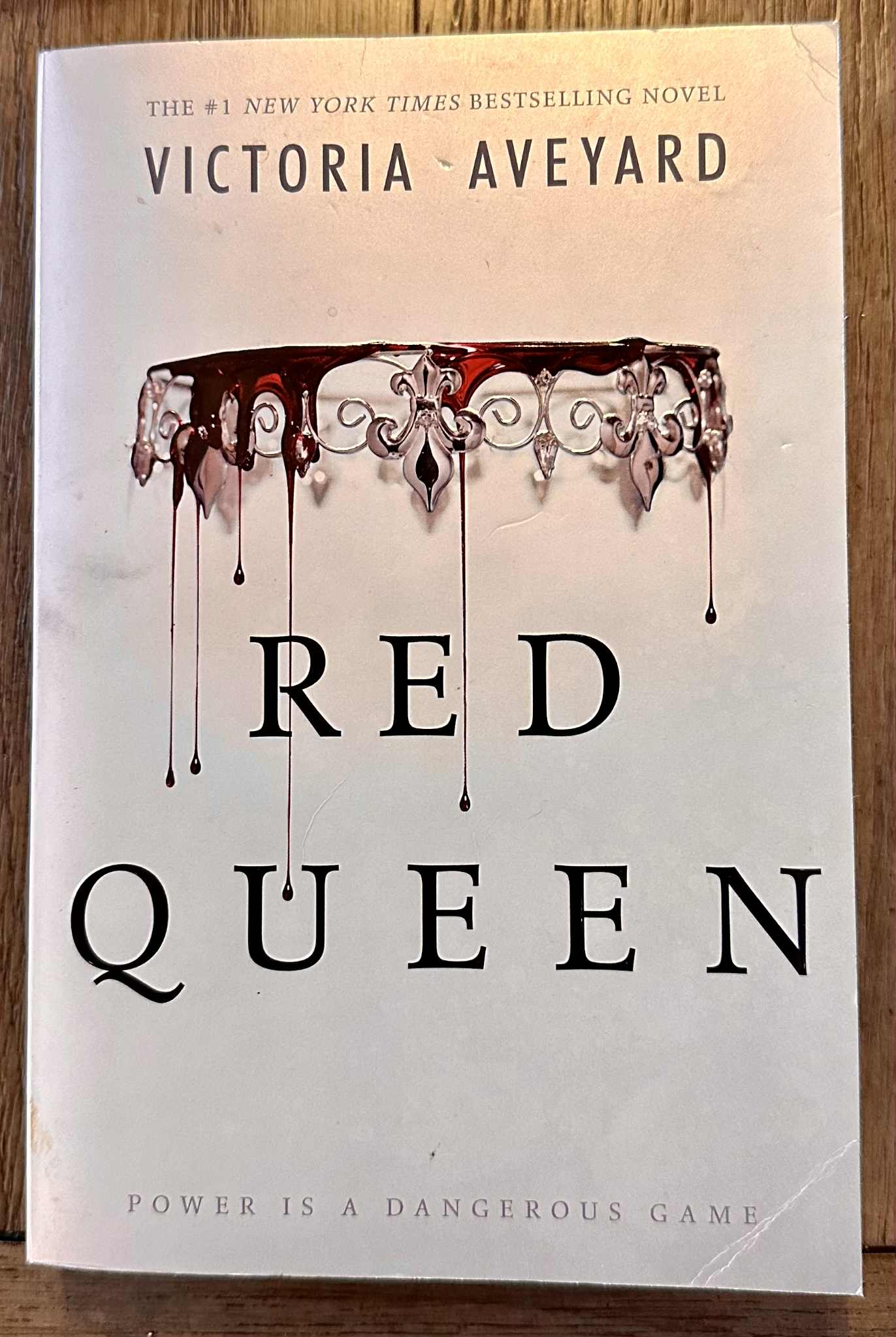Red Queen - Victoria Aveyard